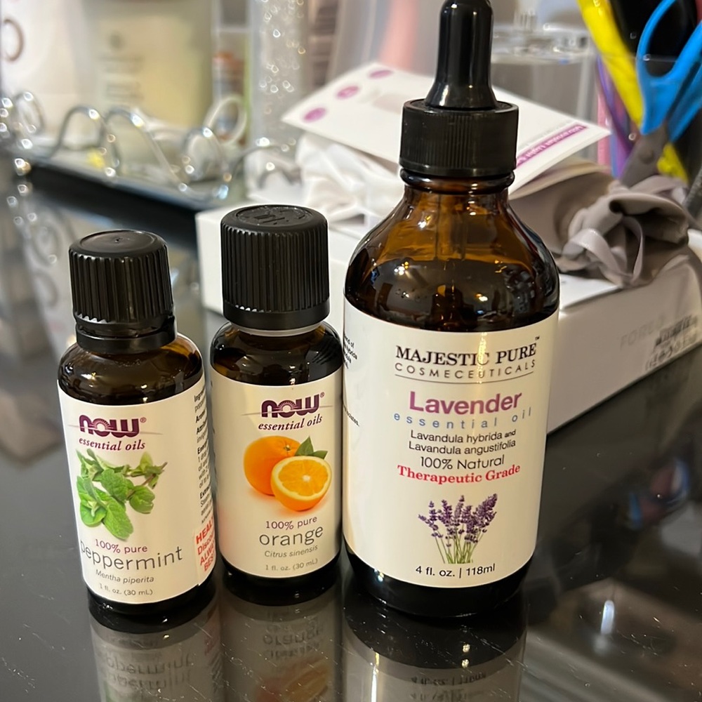 Essential Oil Set - 100% Natural and Pure